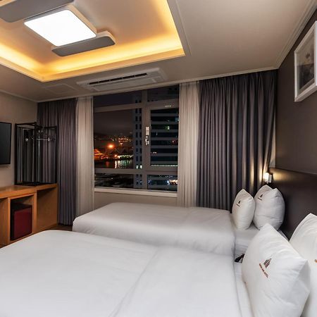 Central Park Hotel בוסאן מראה חיצוני תמונה